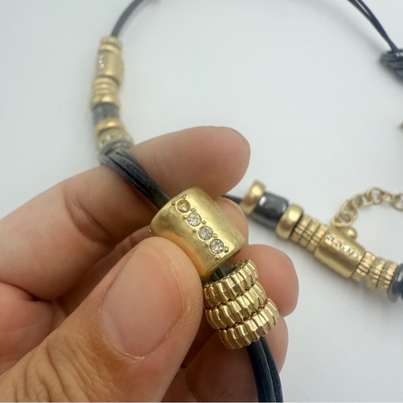 Chico’s Chunky Gold-Tone Bead Necklace on Leather Cord with Rhinestones - Picture 8 of 8